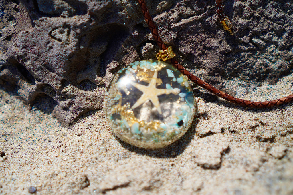 AQUAMARINE & AMAZONITE STARFISH RESIN PENDANT