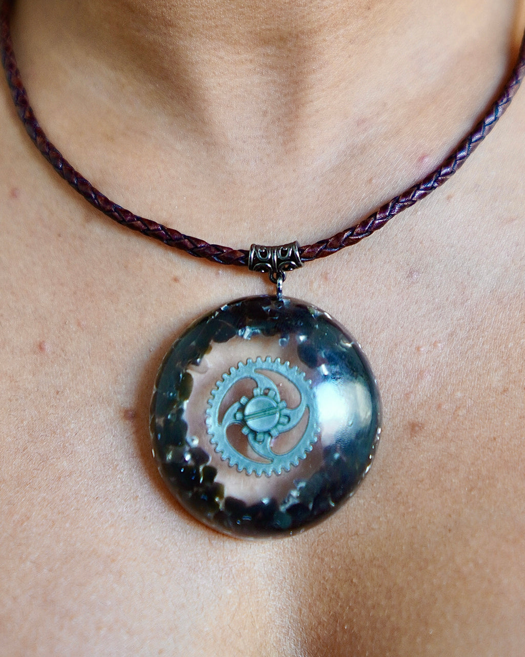 ORGONE OBSIDIAN GUNMETAL PENDANT