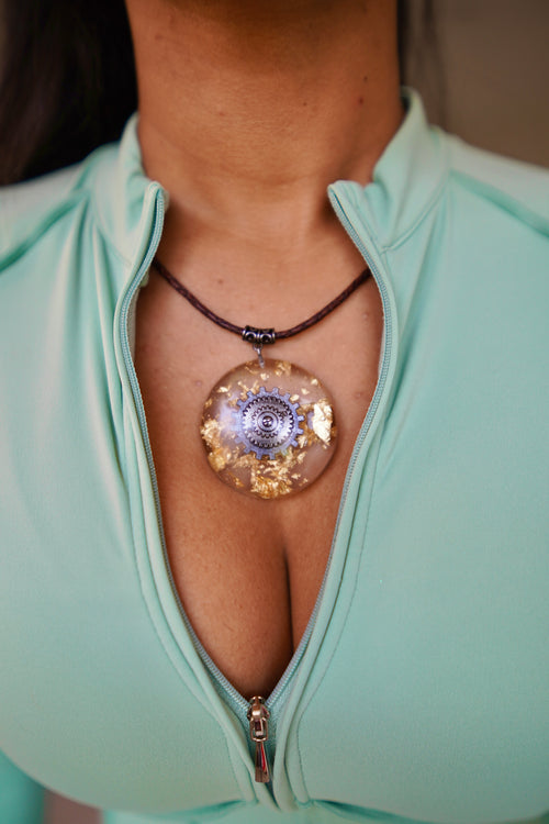 CLOCK WORK GUNMETAL RESIN PENDANT