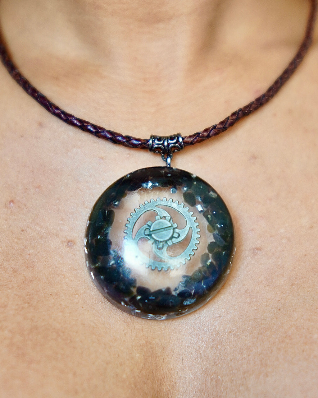 ORGONE OBSIDIAN GUNMETAL PENDANT